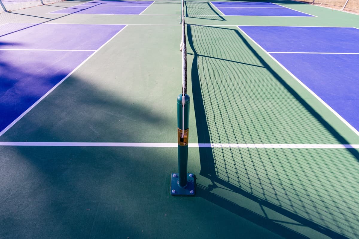 How to Choose a Pickleball Paddle